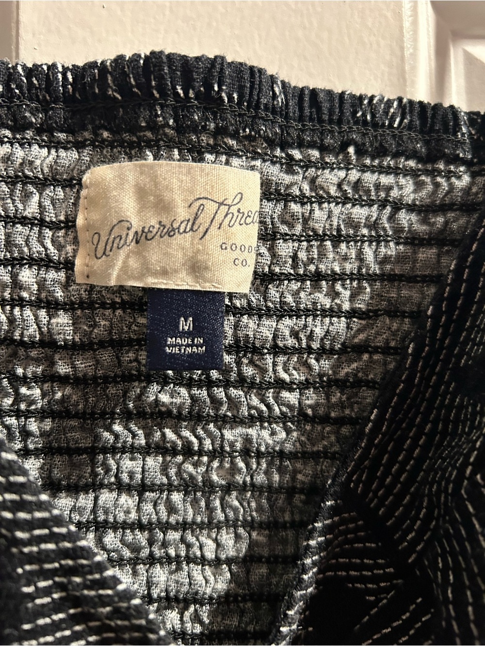 Universal Thread Linen Tank Top - Picture 3 of 5